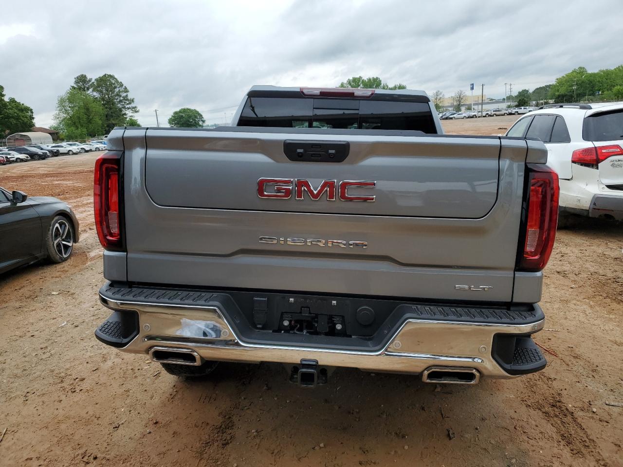 2024 GMC SIERRA K1500 SLT VIN:1GTUUDED2RZ136034