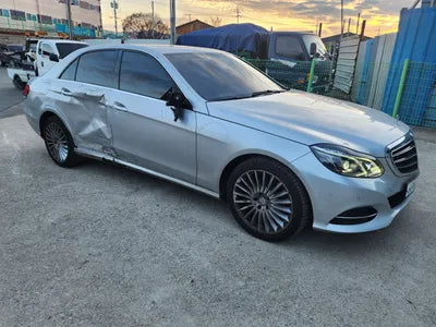 2016 Mercedes-Benz E 300 WDDHF5FB4GB235528 VIN:WDDHF5FB4GB235528