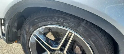 2020 Mercedes-Benz GLC 300 VIN: