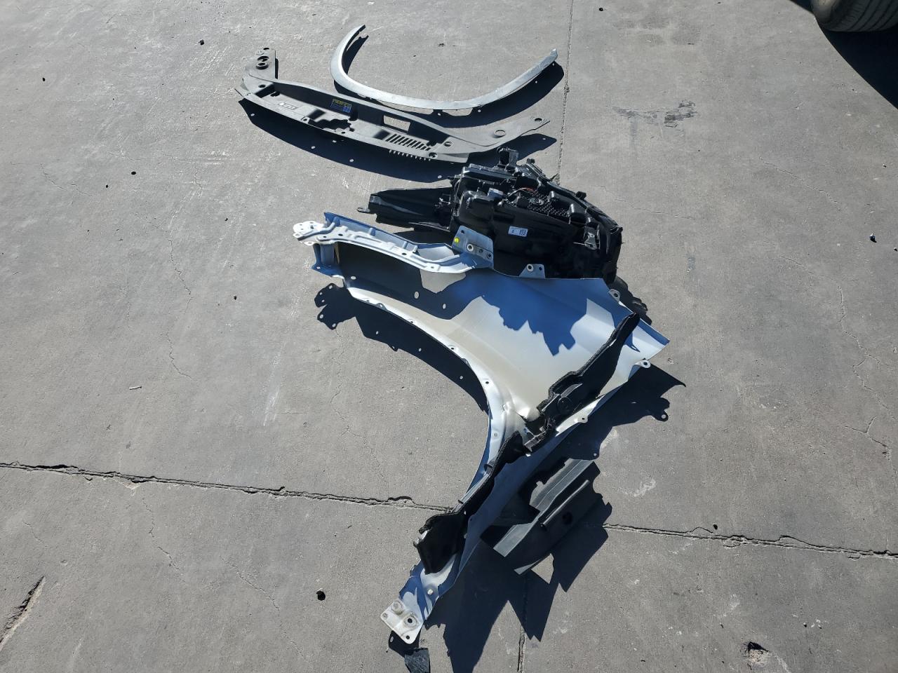 2022 TOYOTA HIGHLANDER L VIN:5TDCZRAH2NS117305