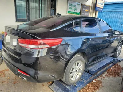 2016 Kia K5 VIN:
