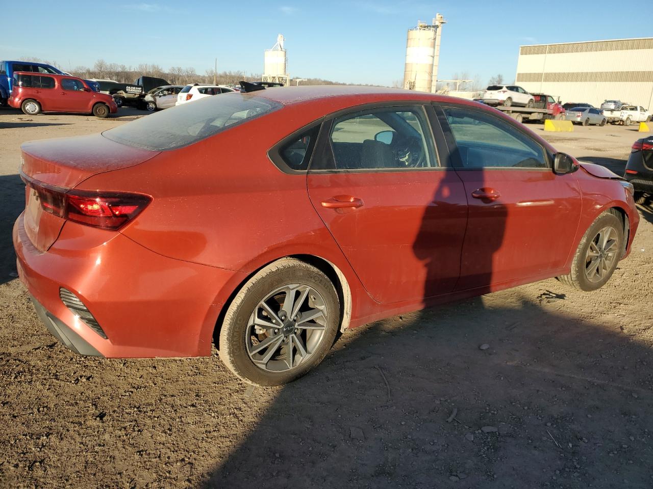 2023 KIA FORTE LX VIN:3KPF24AD5PE574205