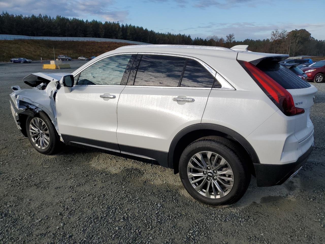 2024 CADILLAC XT4 PREMIUM LUXURY VIN:1GYFZCR47RF187586