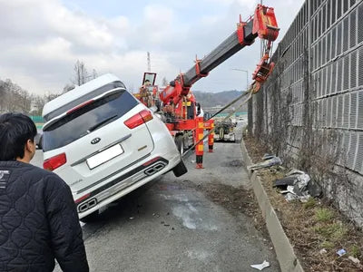 2017 Kia Carnival KNAME81ABJS361938 VIN:KNAME81ABJS361938