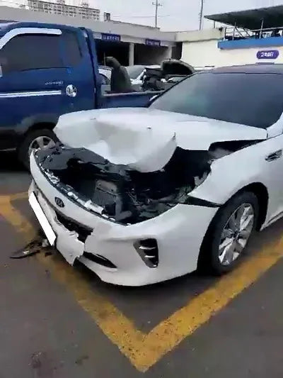2016 Kia K5 KNAGX417GGA014670 VIN:KNAGX417GGA014670