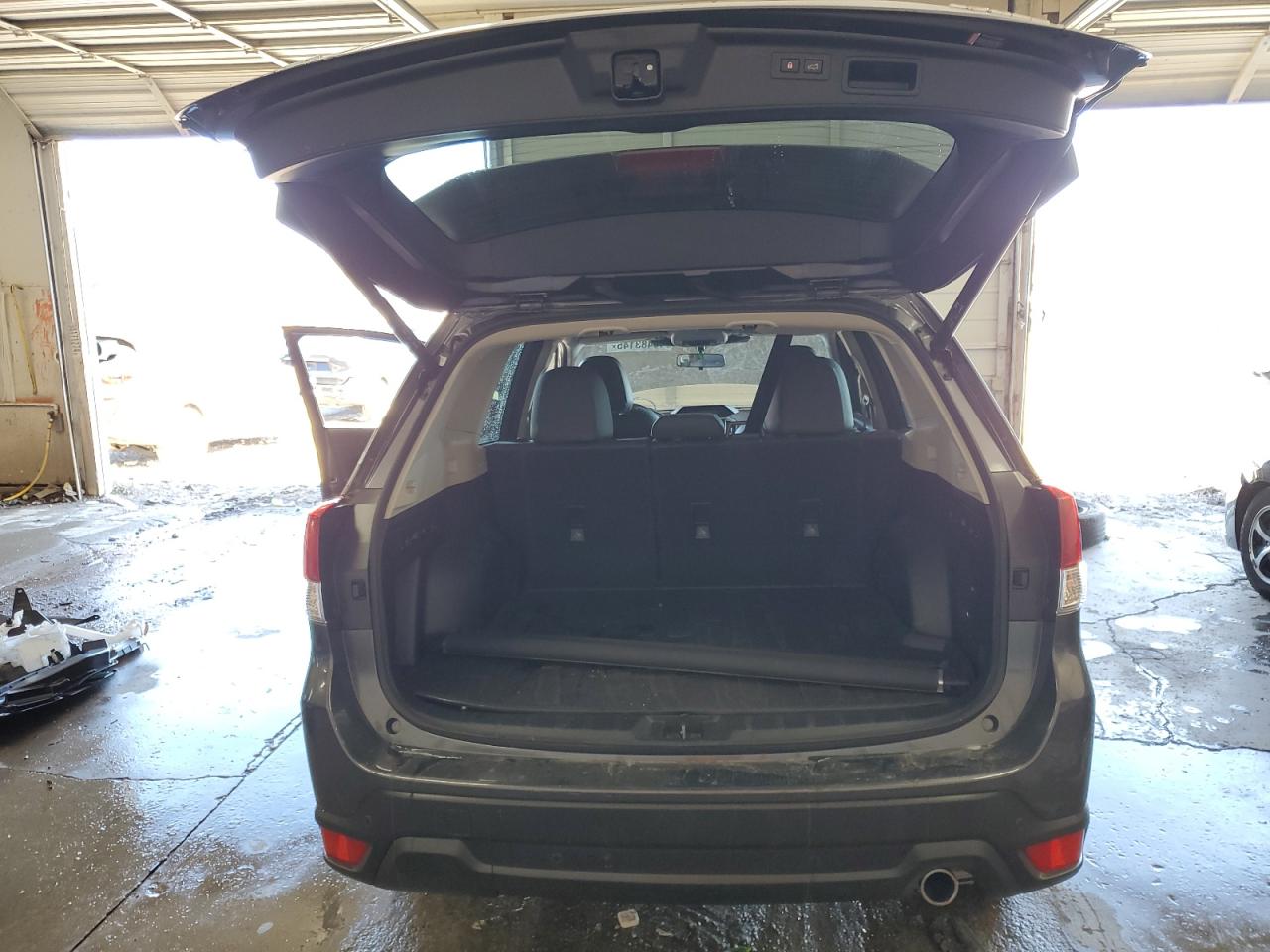 2023 SUBARU FORESTER LIMITED VIN:JF2SKAPC6PH421257