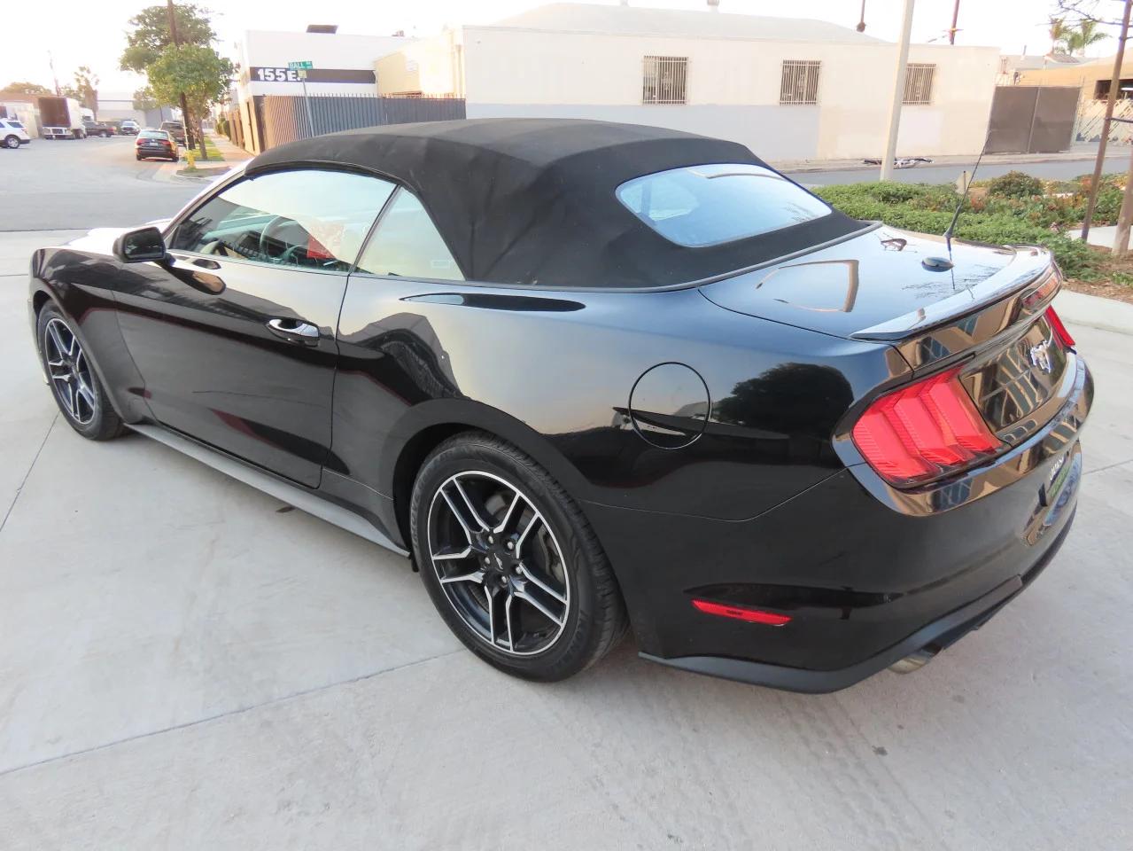 2022 FORD MUSTANG  VIN:1FATP8UH9N5100718
