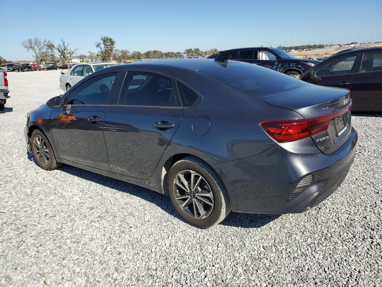 2022 KIA FORTE FE VIN:3KPF24AD3NE487464