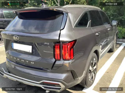 2021 Kia Sorento KNARH81BGMA091598 VIN:KNARH81BGMA091598