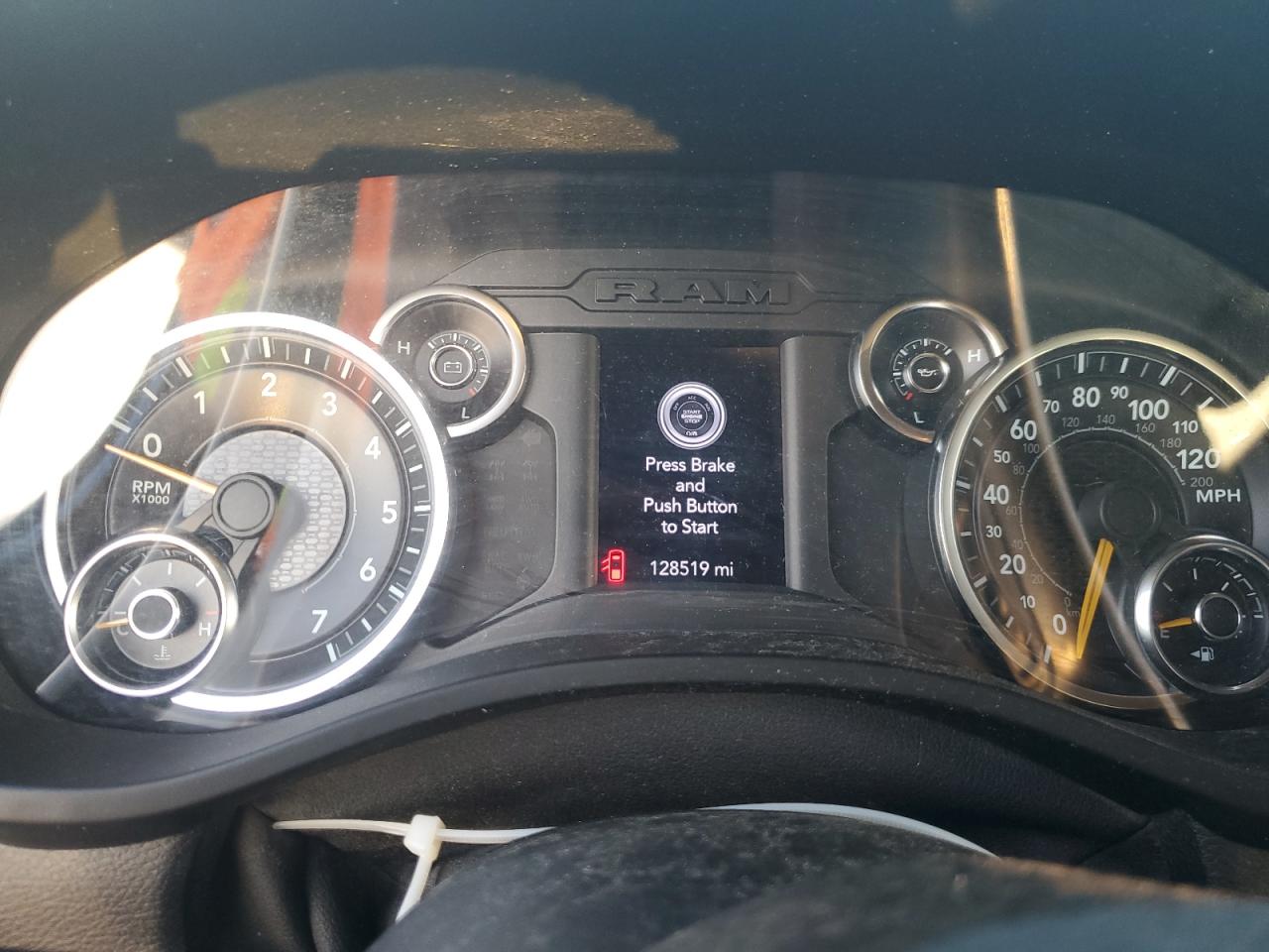 2022 RAM 1500 BIG HORN/LONE STAR VIN:1C6RREBT1NN202378