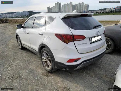 2016 Hyundai Santa FE KMHSW81UBHU729335 VIN:KMHSW81UBHU729335