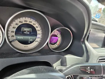 2014 Mercedes-Benz E 200 VIN: