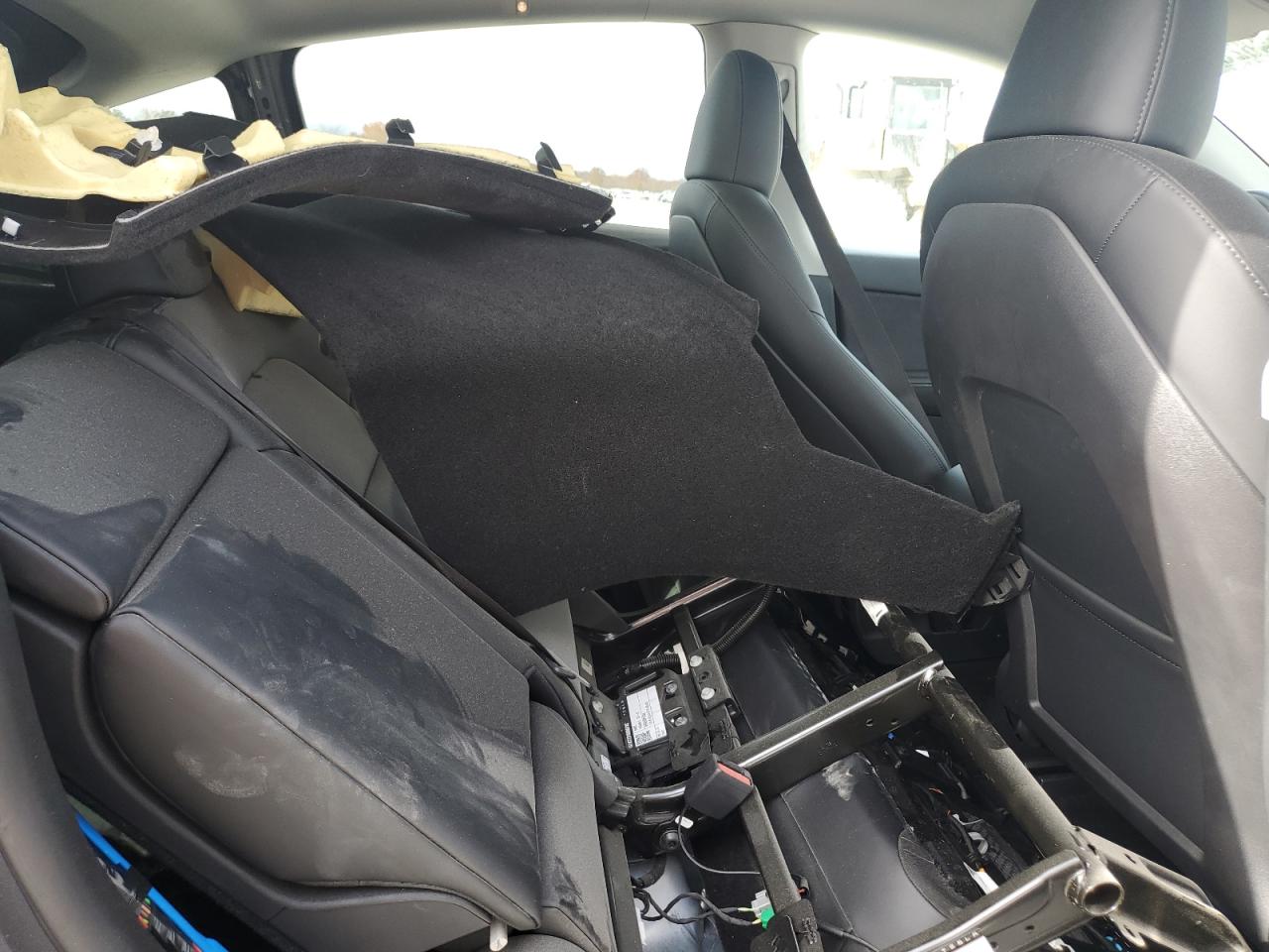 2022 TESLA MODEL Y  VIN:7SAYGDEE9NA007886