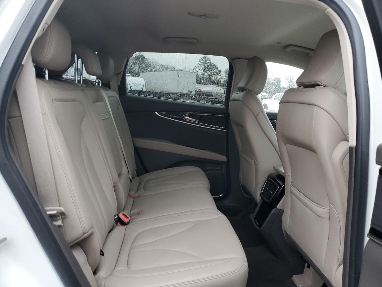 2022 LINCOLN NAUTILUS  VIN:1FTYR1CM6KKB81786