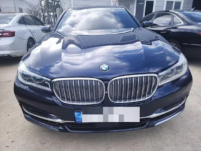 2015 BMW 750 VIN: