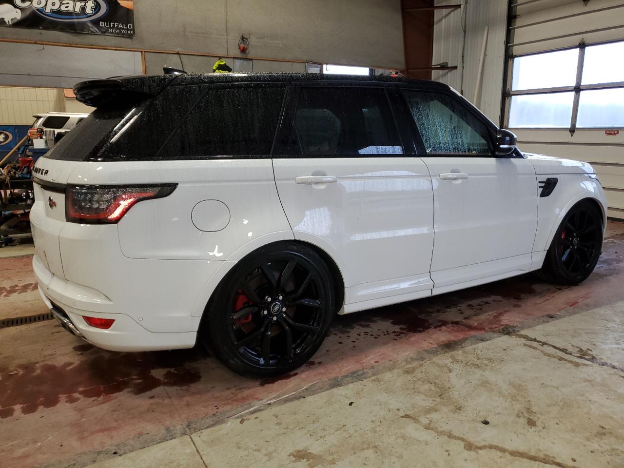 2022 LAND ROVER RANGE ROVER SPORT SVR VIN:SALWZ2RE6NA244093