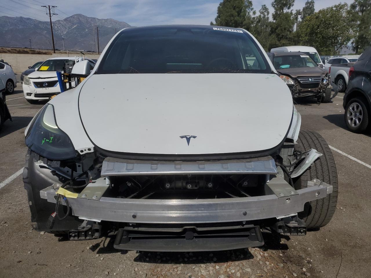 2022 TESLA MODEL Y  VIN:7SAYGDEE2NF515569
