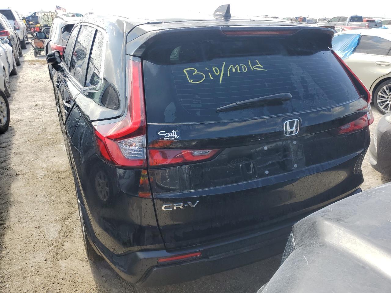 2024 HONDA CR-V LX VIN:2HKRS3H27RH311577