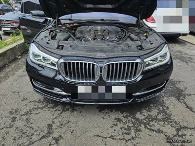 2016 BMW 750 VIN:
