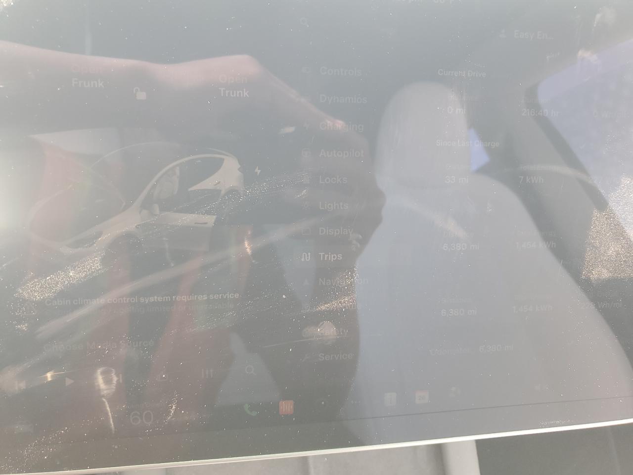 2023 TESLA MODEL Y  VIN:7SAYGDEE7PA148264