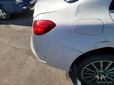 2015 Mercedes-Benz C 200 WDDWF4CBXFF040854 VIN:WDDWF4CBXFF040854