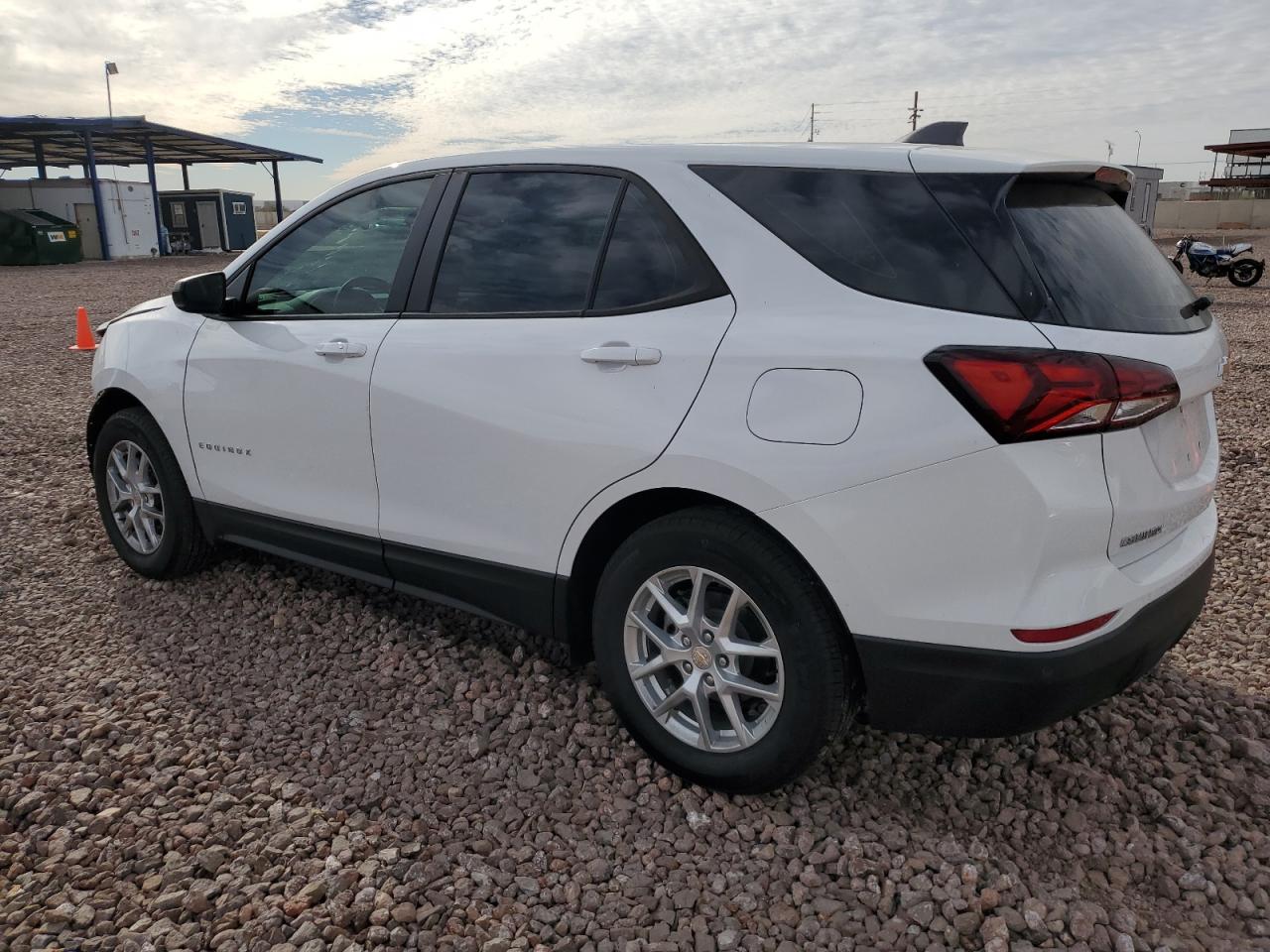 2023 CHEVROLET EQUINOX LS VIN:3GNAXHEG2PL213282