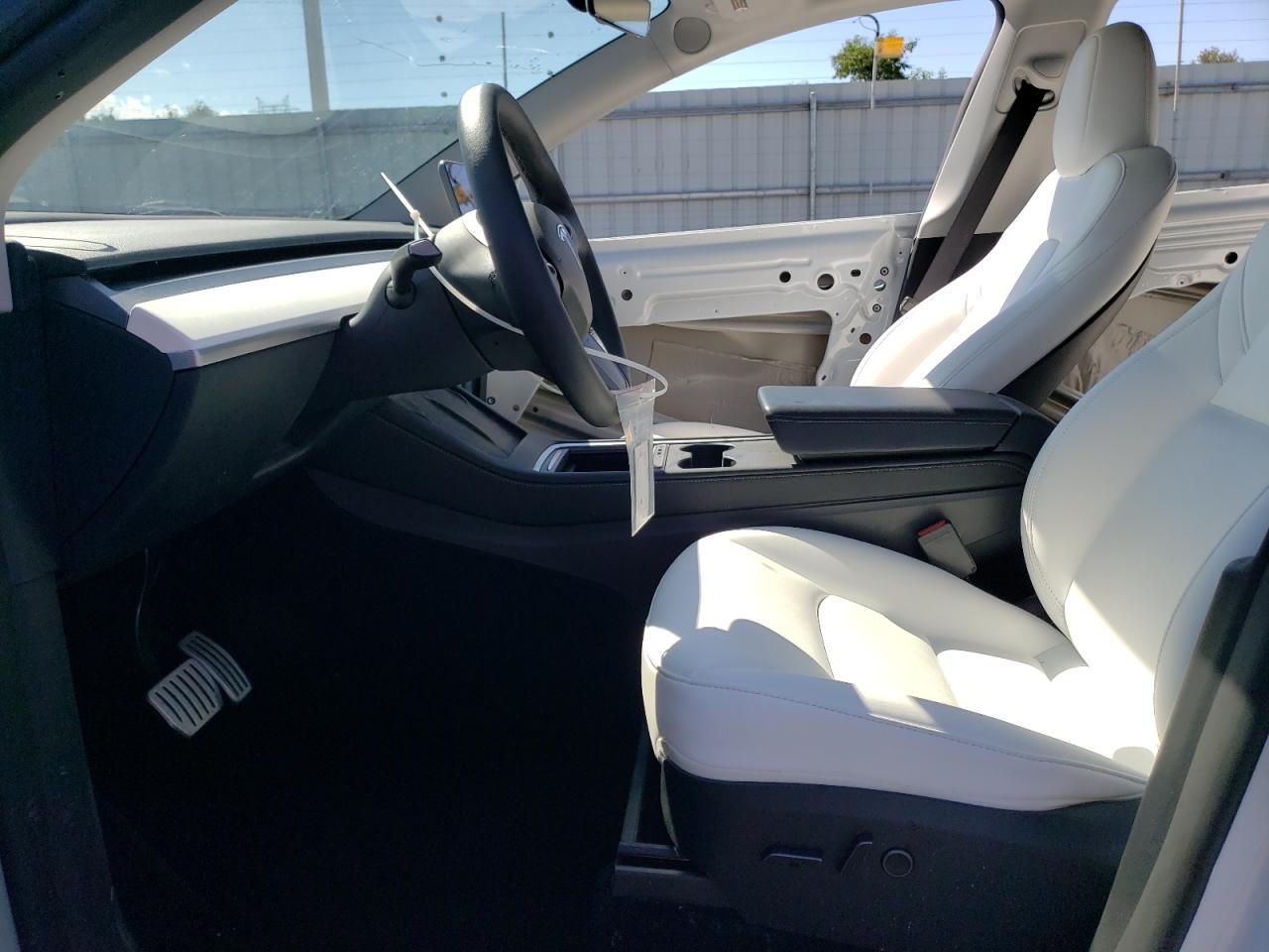 2023 TESLA MODEL Y  VIN:7SAYGDEF9PF867060