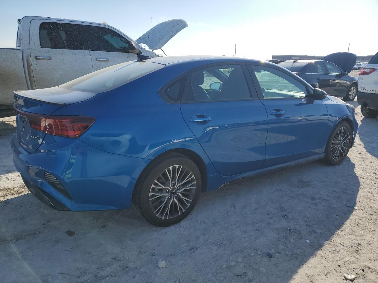 2023 KIA FORTE GT LINE VIN:3KPF54AD6PE555914
