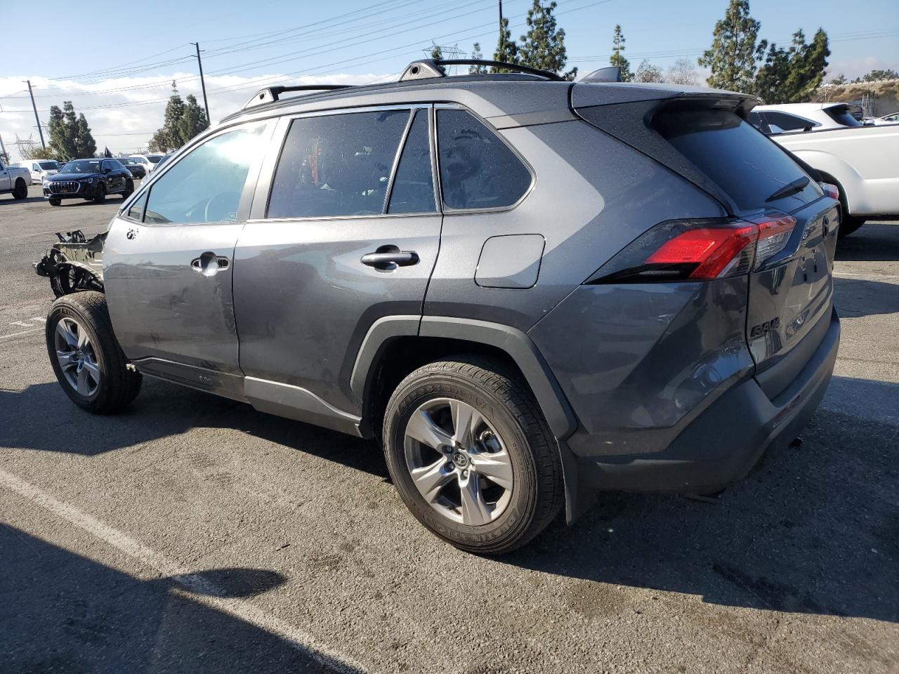 2023 TOYOTA RAV4 XLE VIN:1NXBR32E53Z017443