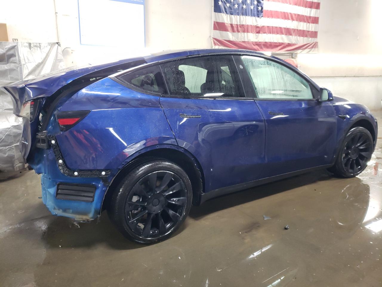 2023 TESLA MODEL Y  VIN:7SAYGDEE4PF873050