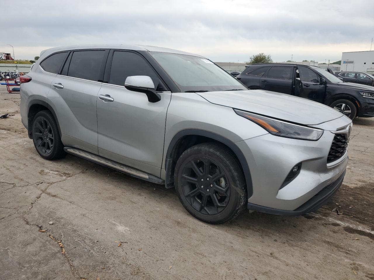2022 TOYOTA HIGHLANDER L VIN:5TDZZRAH2NS557227