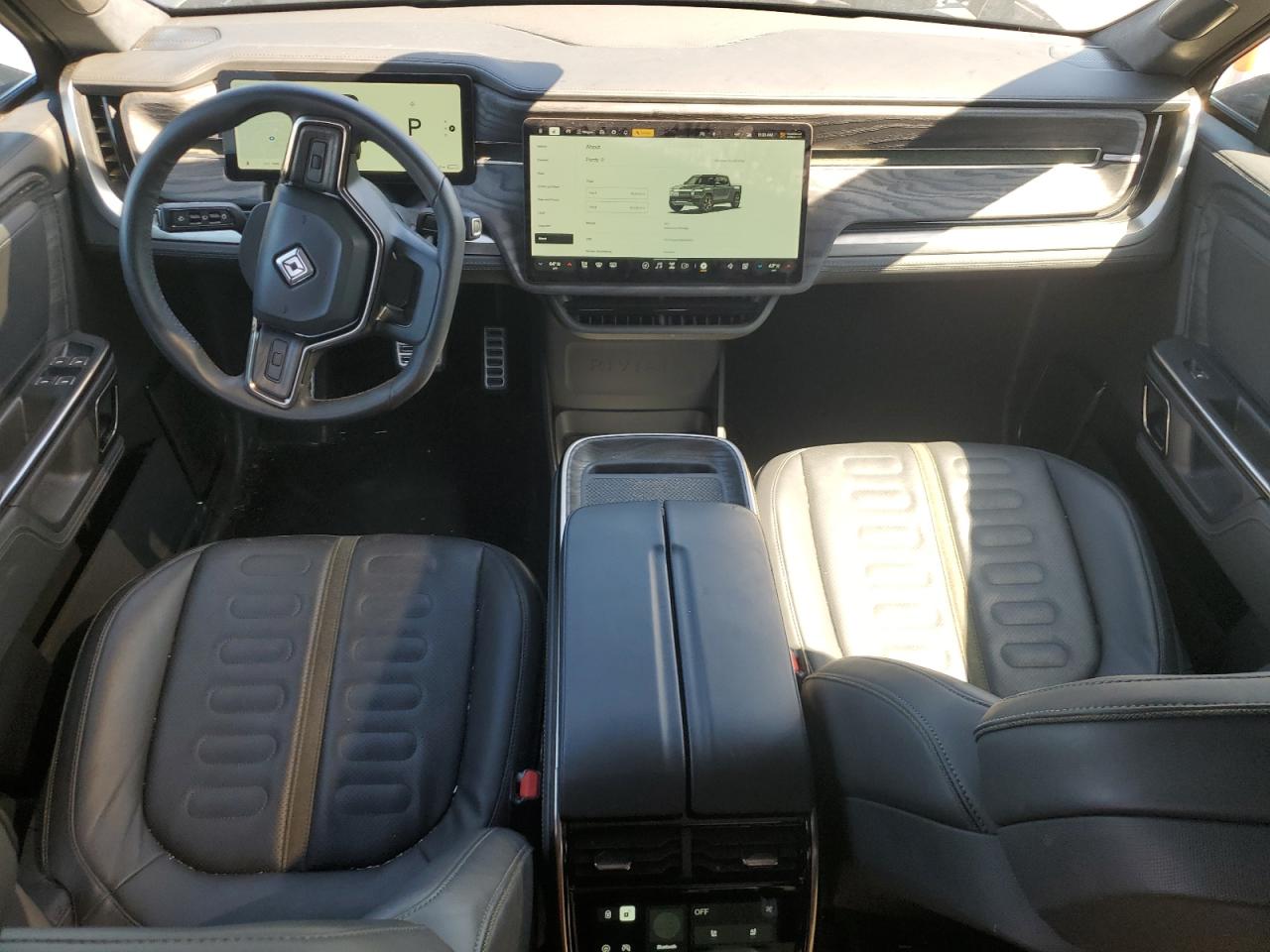 2022 RIVIAN R1T ADVENTURE VIN:7FCTGAAA5NN014843