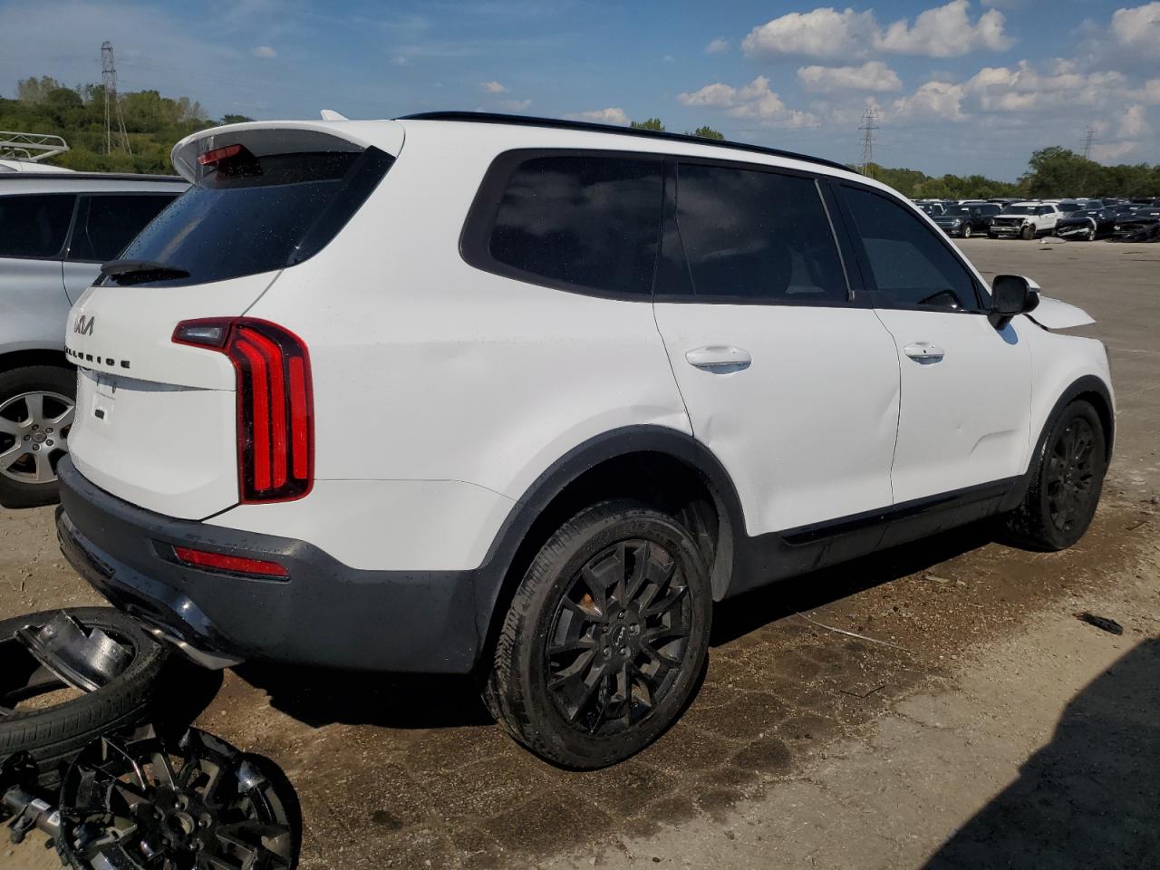 2022 KIA TELLURIDE EX VIN:5XYP3DHC1NG292352