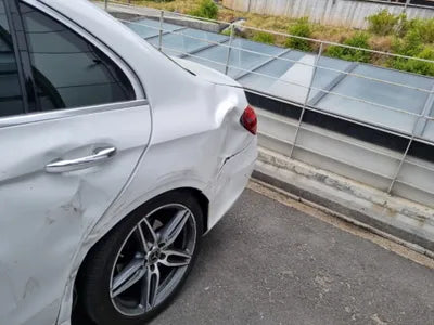 2018 Mercedes-Benz E 300 WDDZF4JB8JA470680 VIN:WDDZF4JB8JA470680