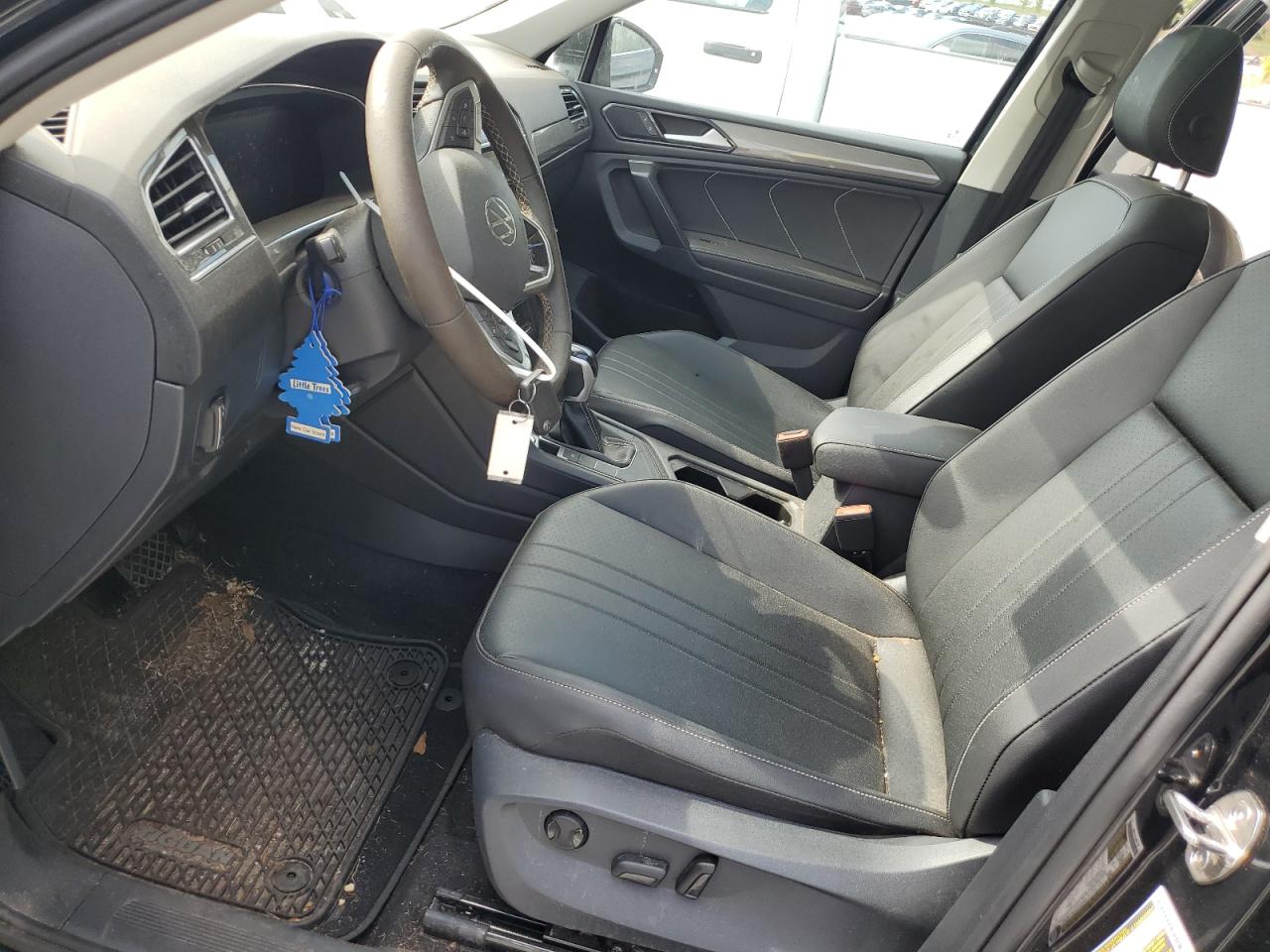 2023 VOLKSWAGEN TIGUAN SE VIN:3VVNB7AX7PM061391