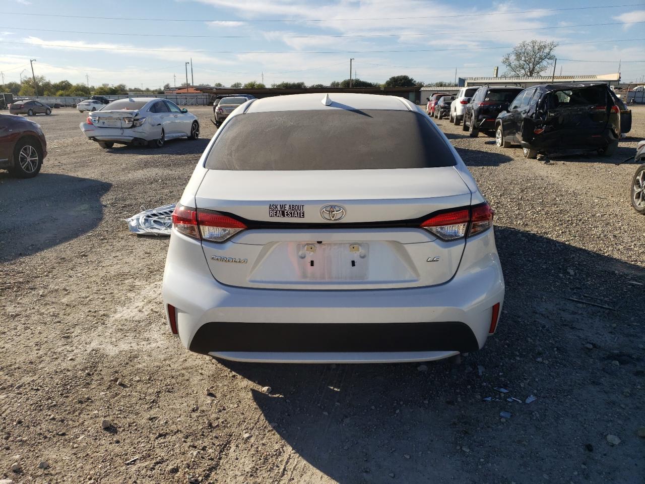 2022 TOYOTA COROLLA LE VIN:5YFEPMAE1NP319374