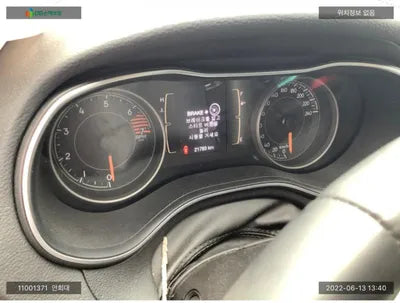 2019 Jeep Cherokee 1C4PJMCB3KD382777 VIN:1C4PJMCB3KD382777