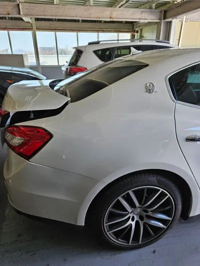 2017 Maserati Ghibli VIN: