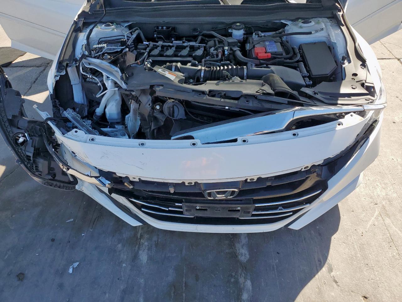 2022 HONDA ACCORD LX VIN:1HGCV1F12NA045495
