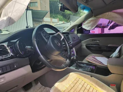 2015 Kia Carnival VIN: