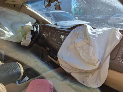 2017 Kia Carnival KNAMC81ABHS328928 VIN:KNAMC81ABHS328928