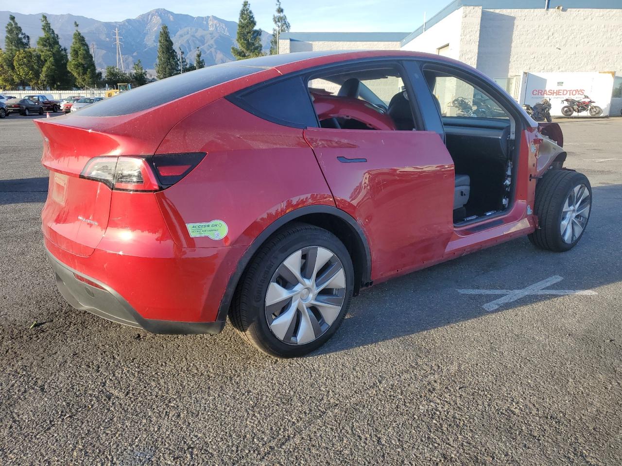 2023 TESLA MODEL Y  VIN:7SAYGDEE4PA048400