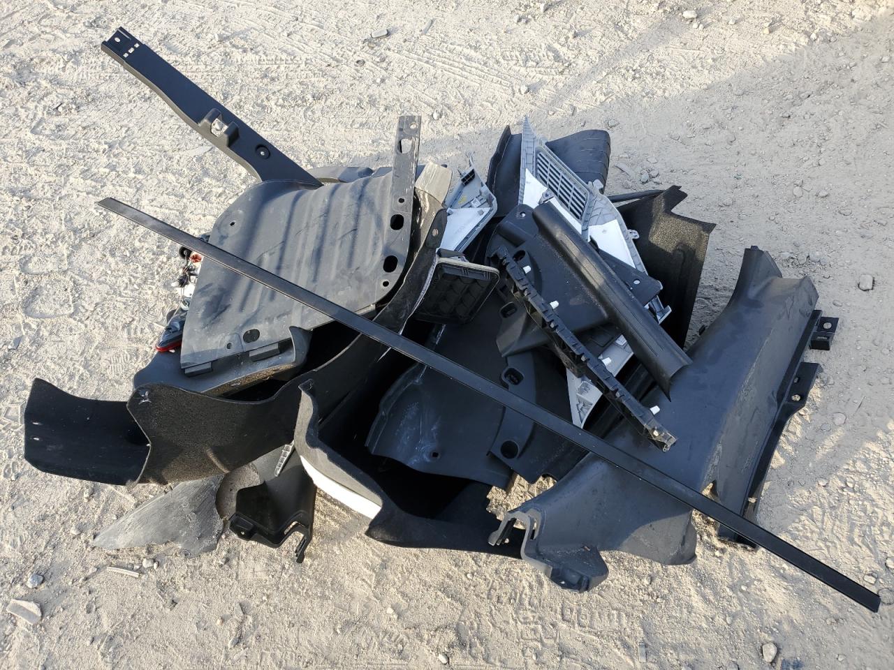 2022 HYUNDAI ELANTRA SEL VIN:KMHLM4AG4NU334290