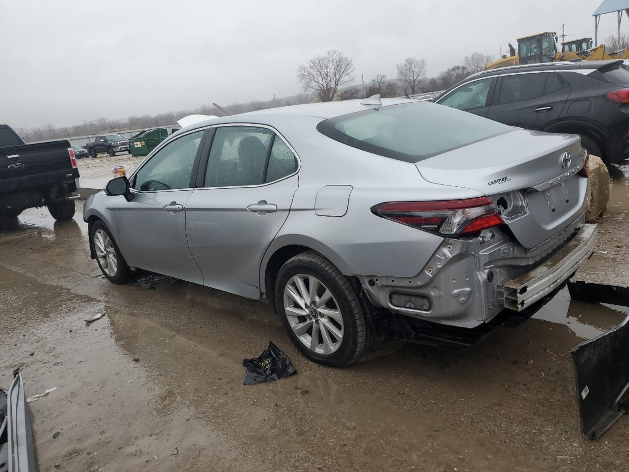 2022 TOYOTA CAMRY LE VIN:4T1C11AK4NU686748