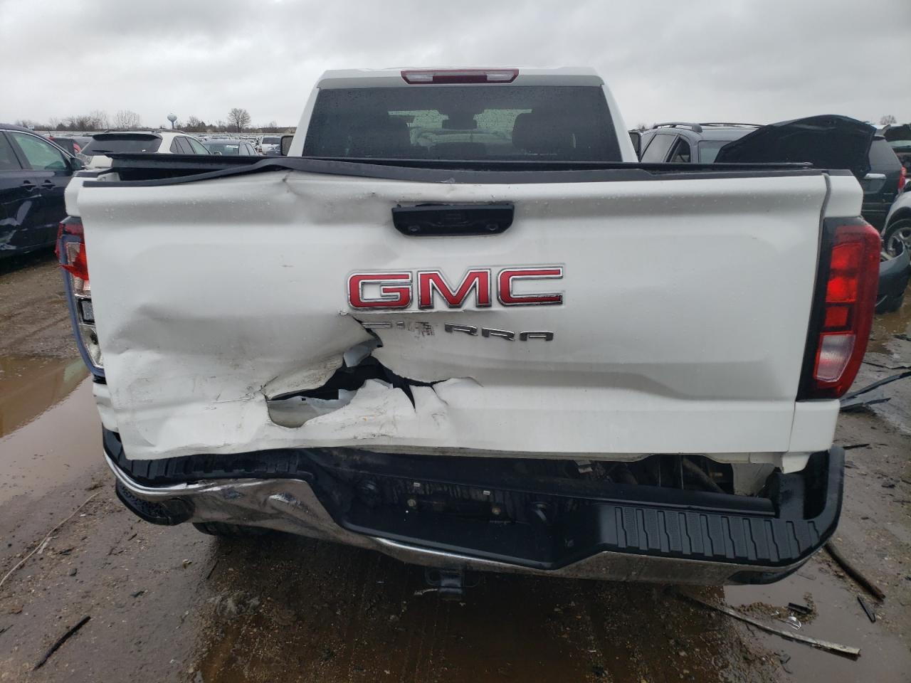 2022 GMC SIERRA K1500 VIN:1GTRUAED3NZ616694