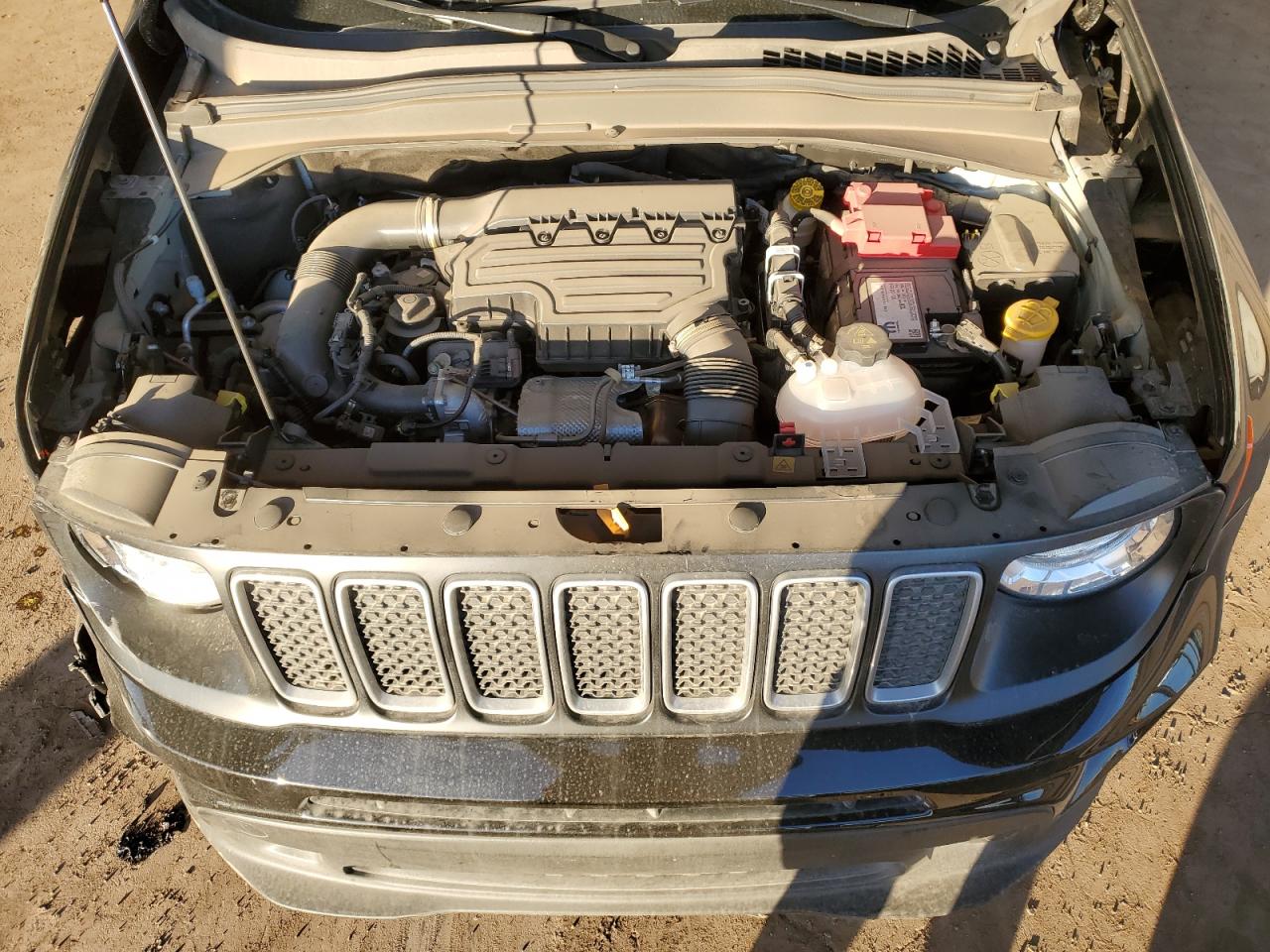 2023 JEEP RENEGADE LATITUDE VIN:ZACNJDB15PPP12389