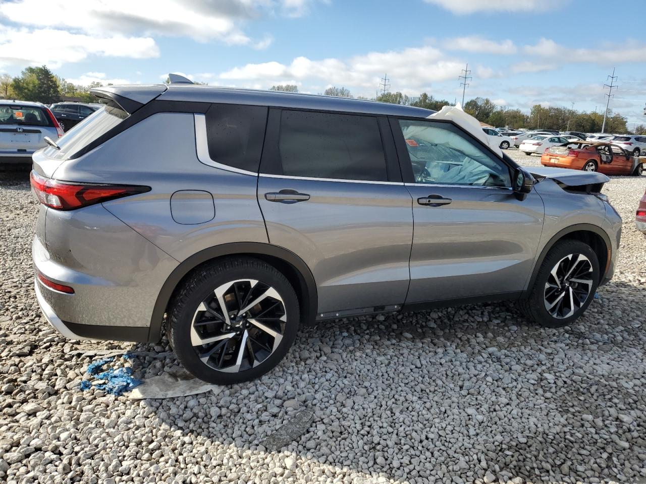 2022 MITSUBISHI OUTLANDER SE VIN:JA4J4UA89NZ038201