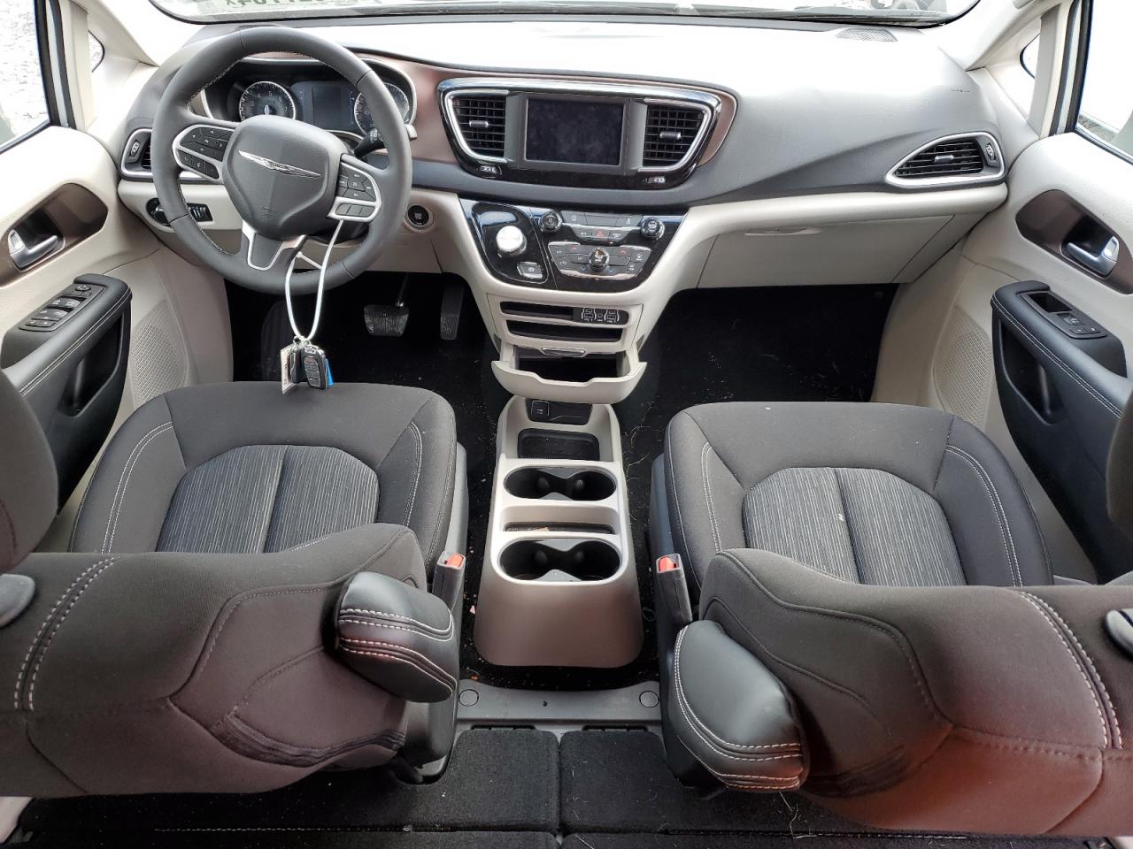 2024 CHRYSLER VOYAGER LX VIN:2C4RC1CG5RR139184