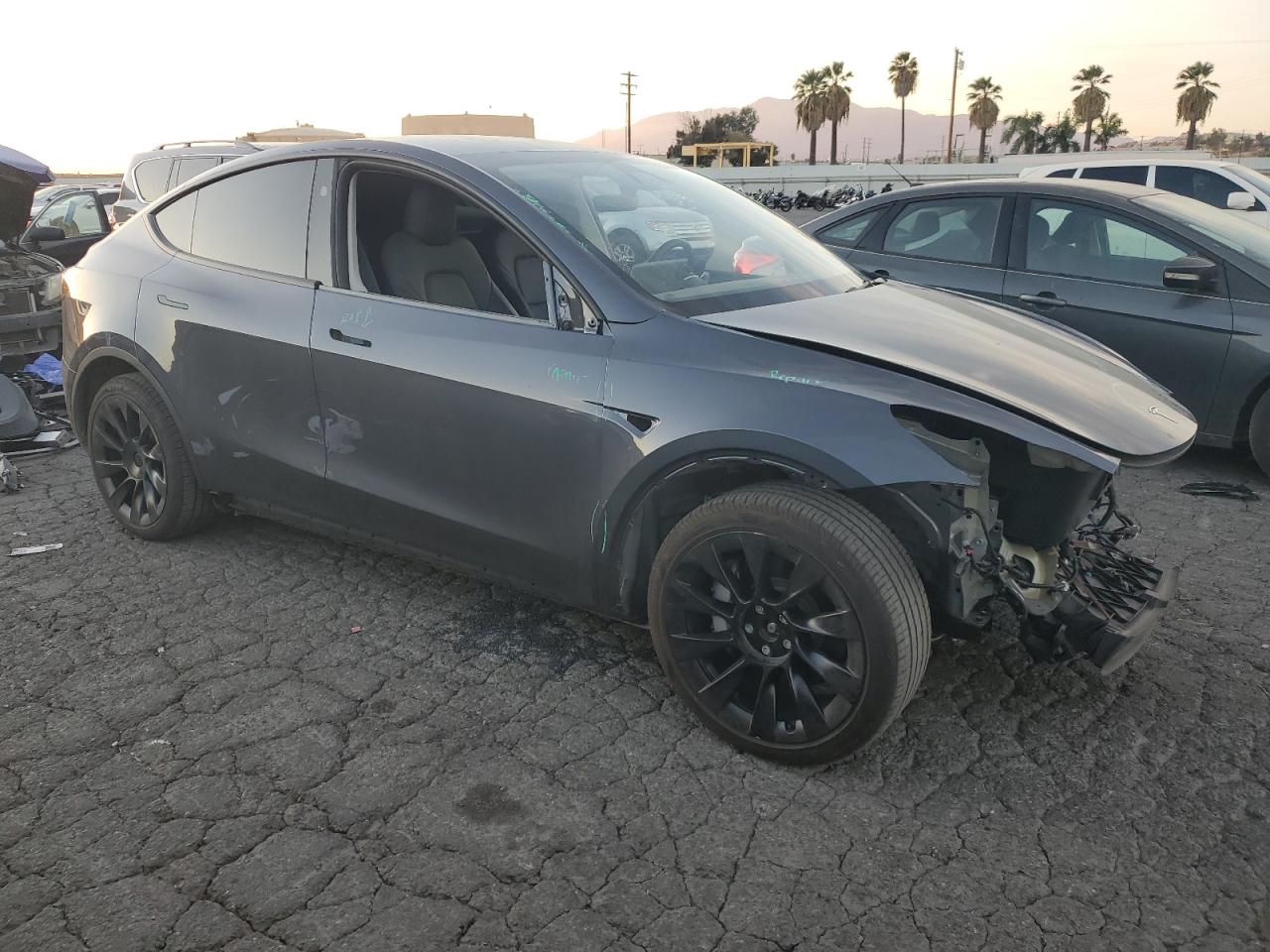 2023 TESLA MODEL Y  VIN:7SAYGAEE8PF980052