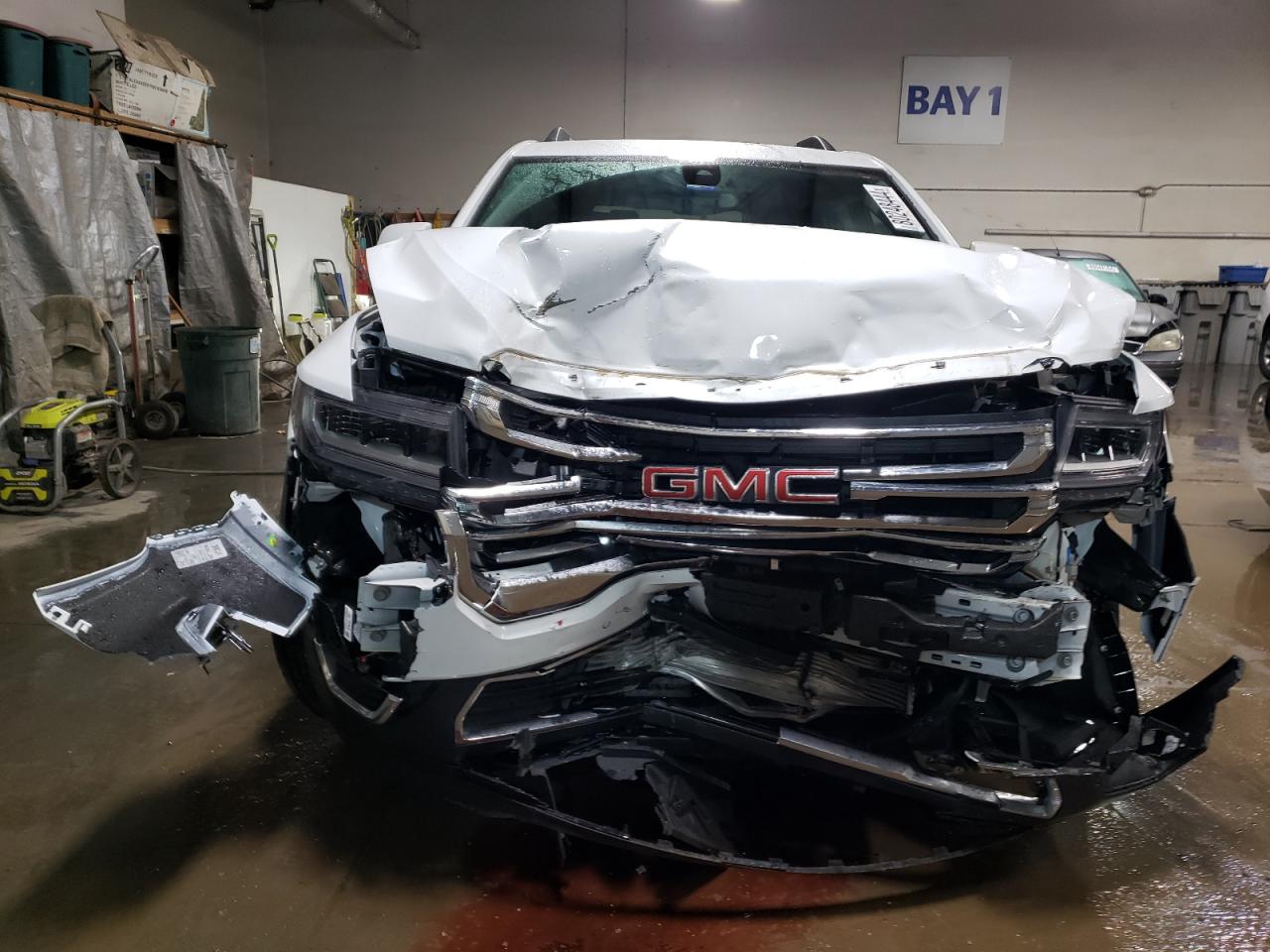 2022 GMC ACADIA SLE VIN:1GKKNKL49NZ175522